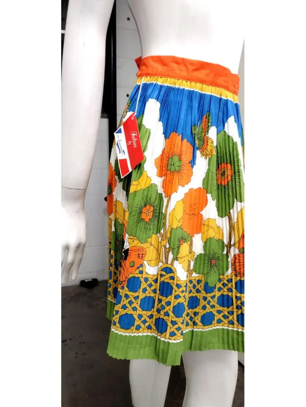 1970s Apron Psychedelic Colors Butterflies Vibrant Colors Lowenstein Deadstock